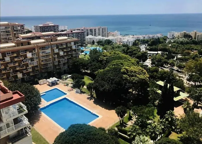 Estudio Boutique En Benalmadena, Recepcion 24 Horas, Piscinas *